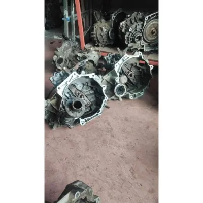 Jetta 1.6 Fsi Bag Motor 6 İleri Manuel Şanzıman Çıkma